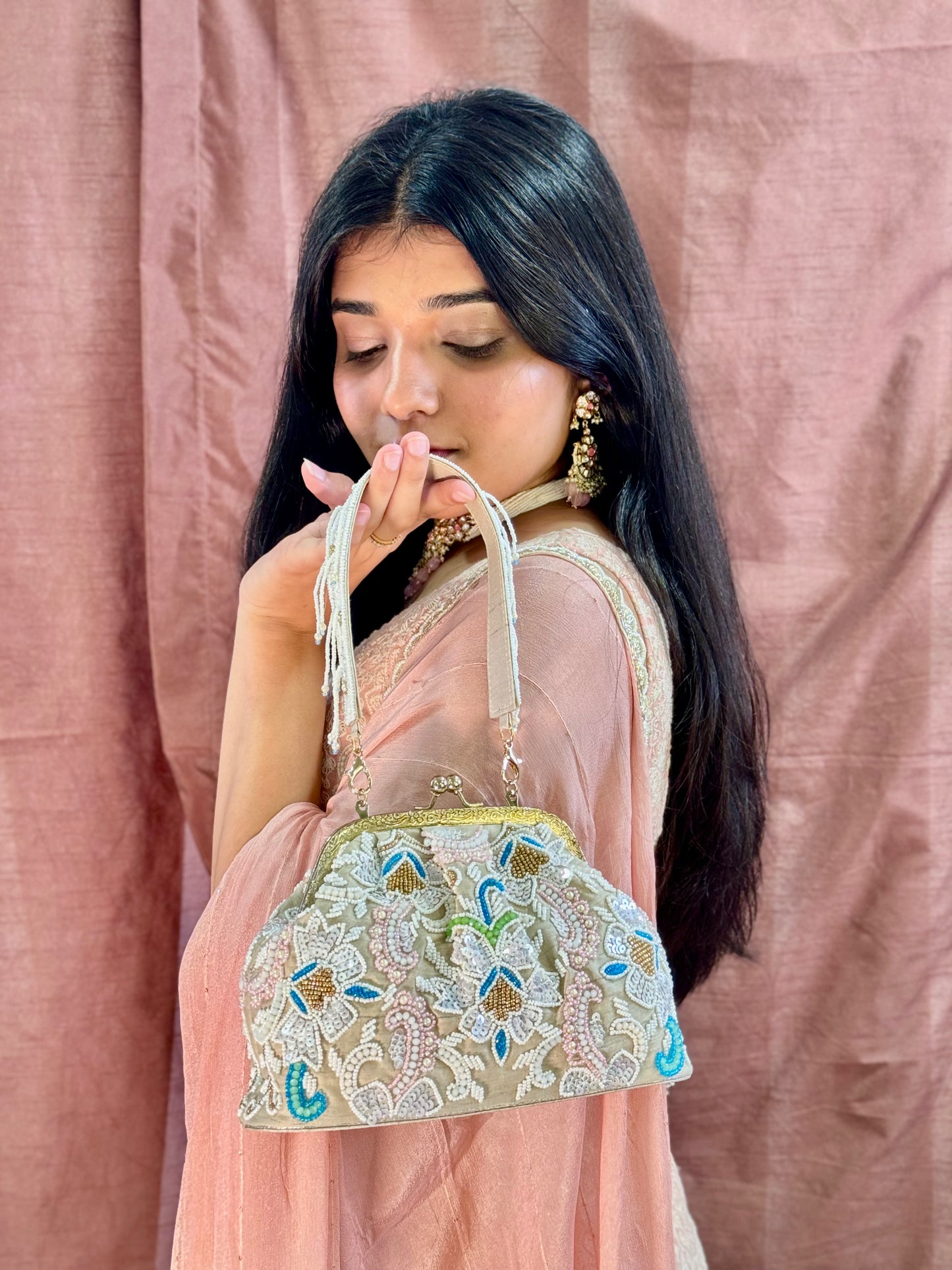 White Floral Elegance Bag
